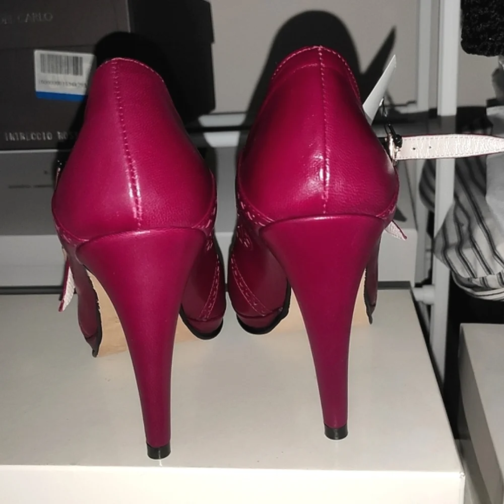 Abel Munoz Burgundy Leather Double Strap Mary jane Leather Pumps